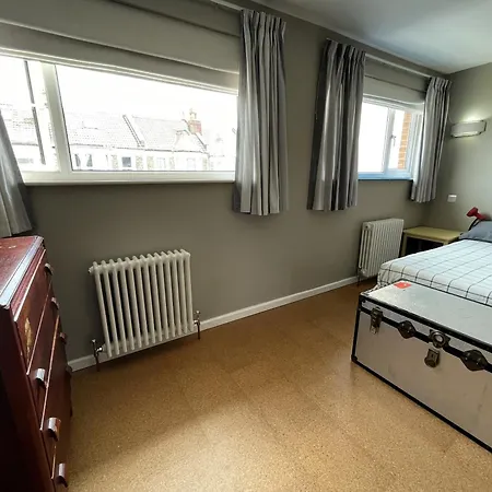 Trendy Easton Escape With Parking Vakantiehuis *