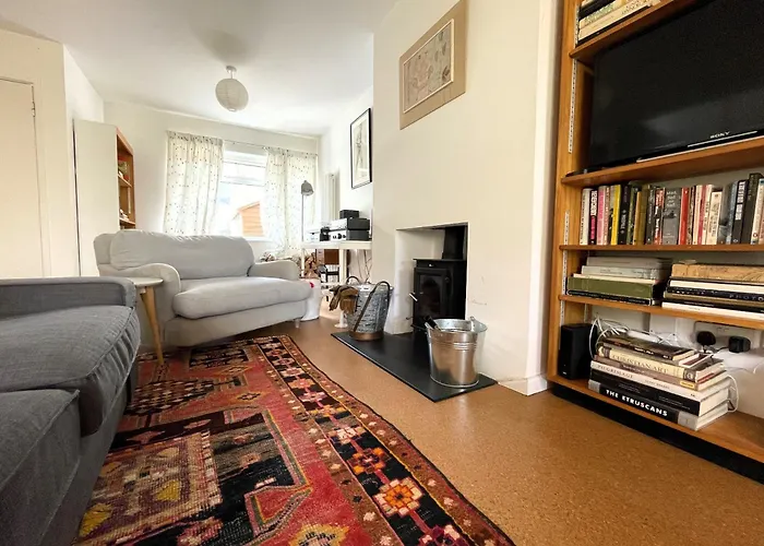 Feriehus Trendy Easton Escape With Parking